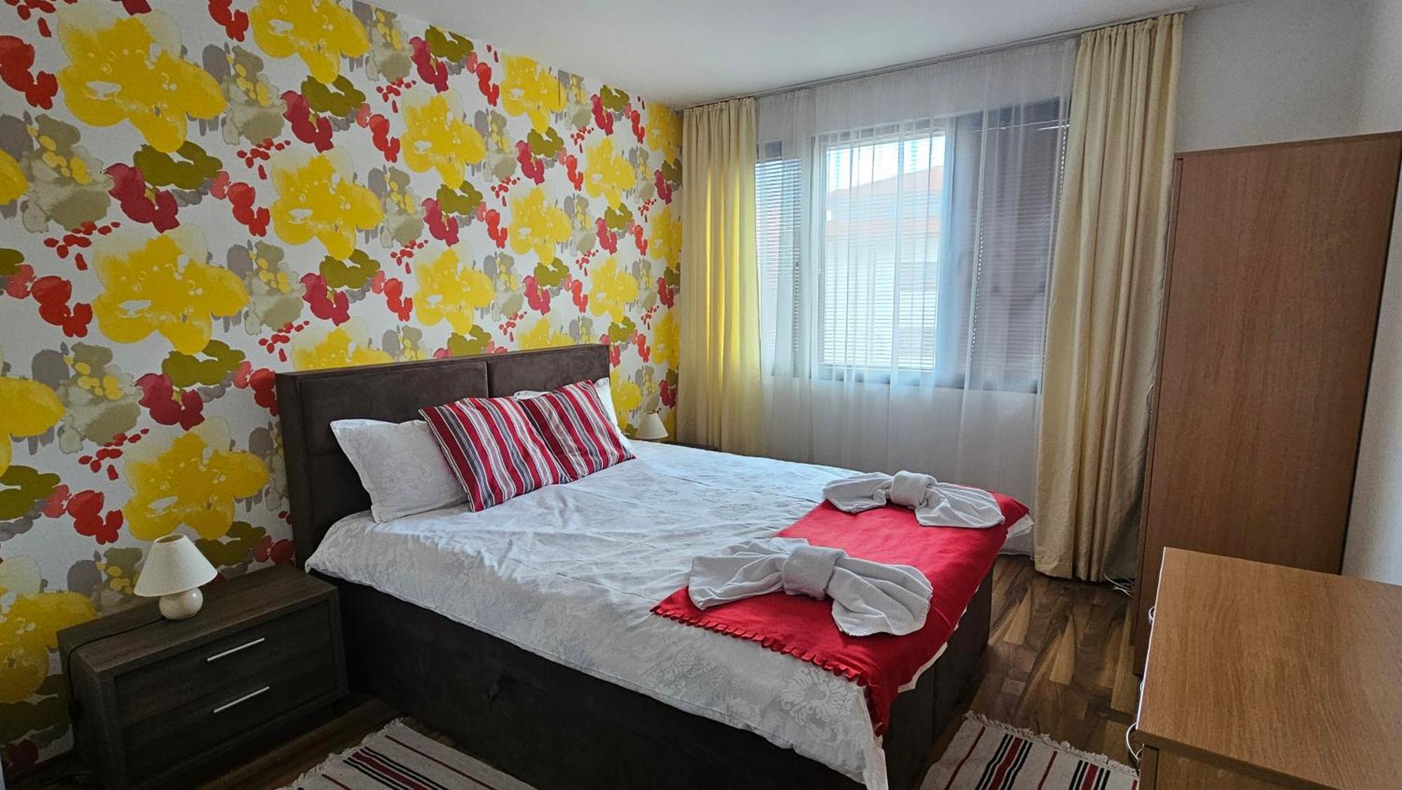 Ramada 2 Boutique Apartment Near Ski Road بانسكو المظهر الخارجي الصورة